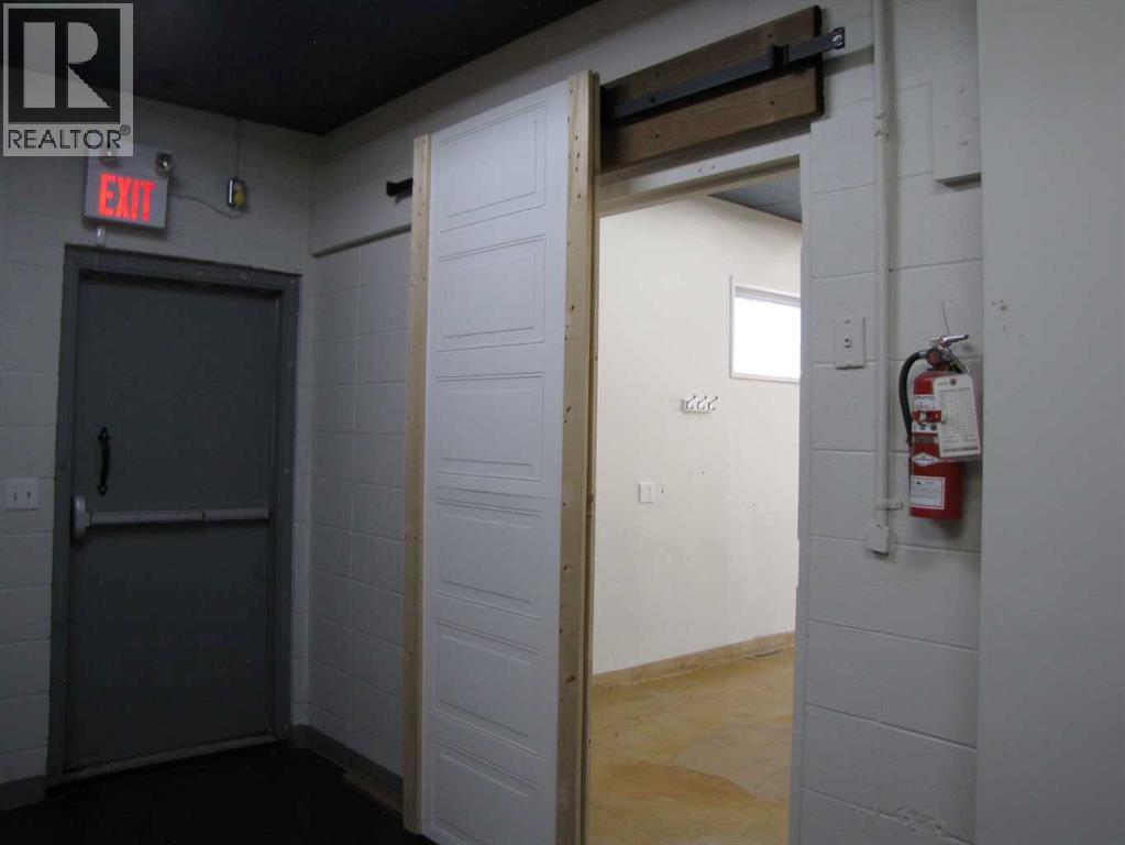 4303 And 4301 49 Street, Innisfail, Alberta  T4G 1S6 - Photo 24 - A2257752