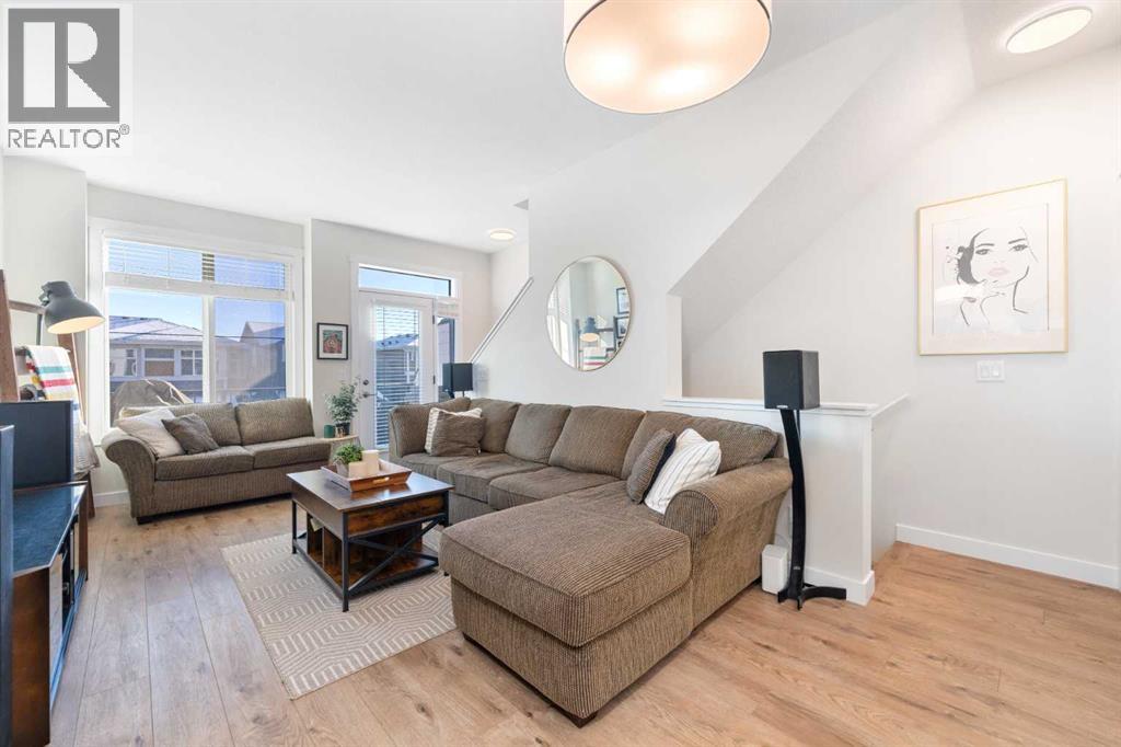 364 Seton Villas Se, Calgary, Alberta  T3M 3T8 - Photo 6 - A2276640