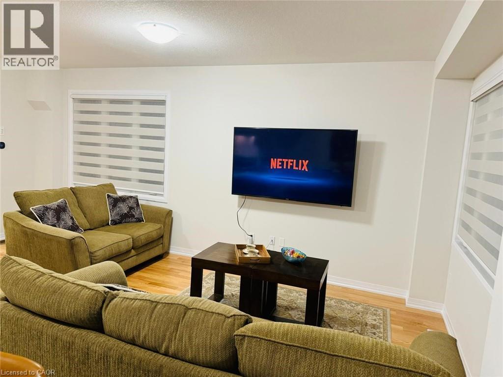 15 Blacklock Street, Cambridge, Ontario  N1S 0E6 - Photo 5 - 40721764