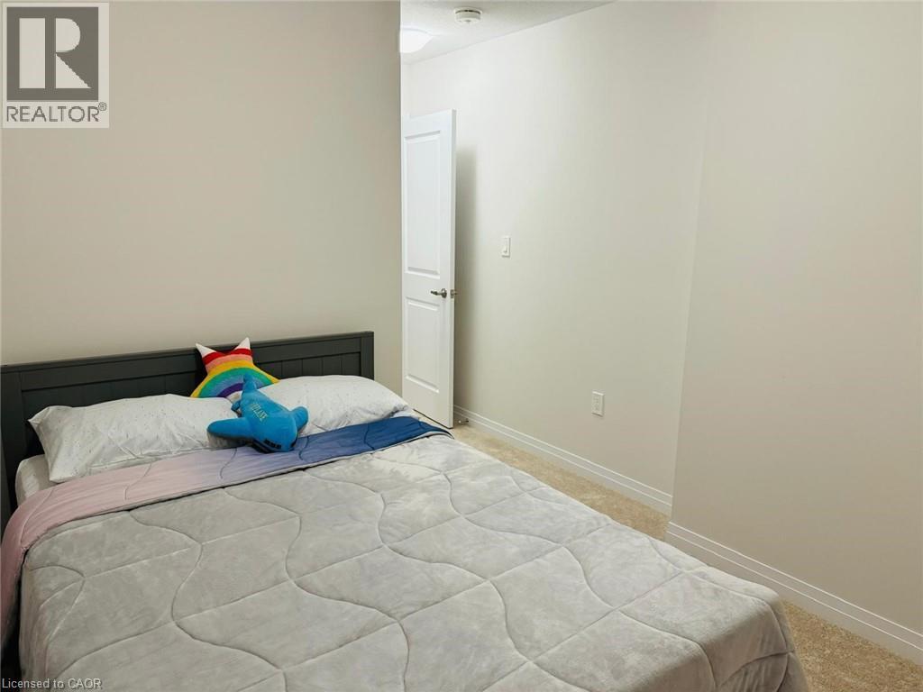 15 Blacklock Street, Cambridge, Ontario  N1S 0E6 - Photo 18 - 40721764