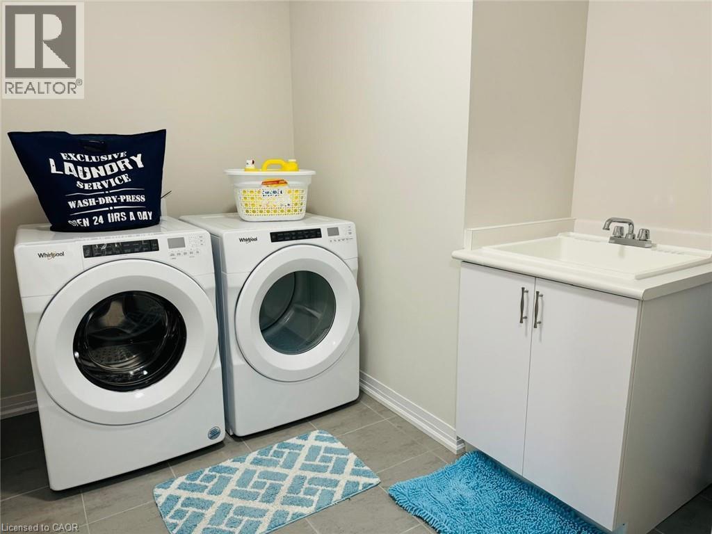 15 Blacklock Street, Cambridge, Ontario  N1S 0E6 - Photo 15 - 40721764