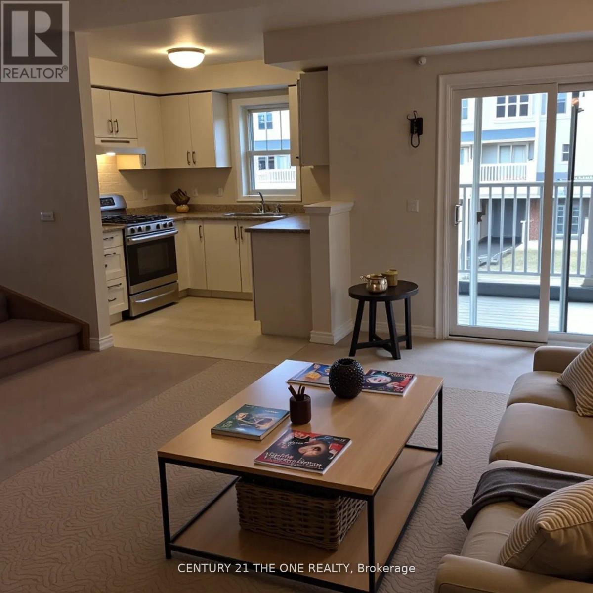 82 Tabaret Crescent, Oshawa, Ontario  L1L 0G5 - Photo 2 - E12659318