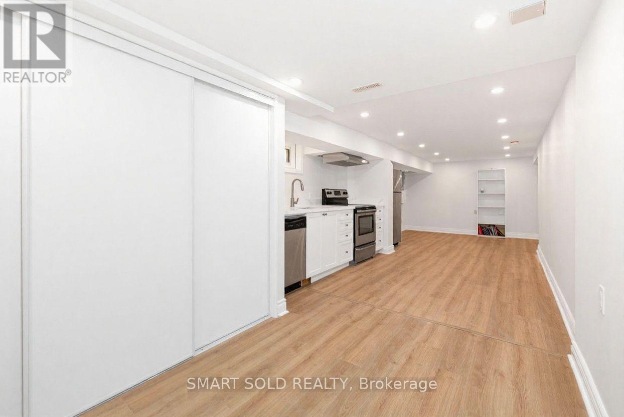 Lower - 10 Holman Crescent, Aurora, Ontario  L4G 1Z9 - Photo 6 - N12659312