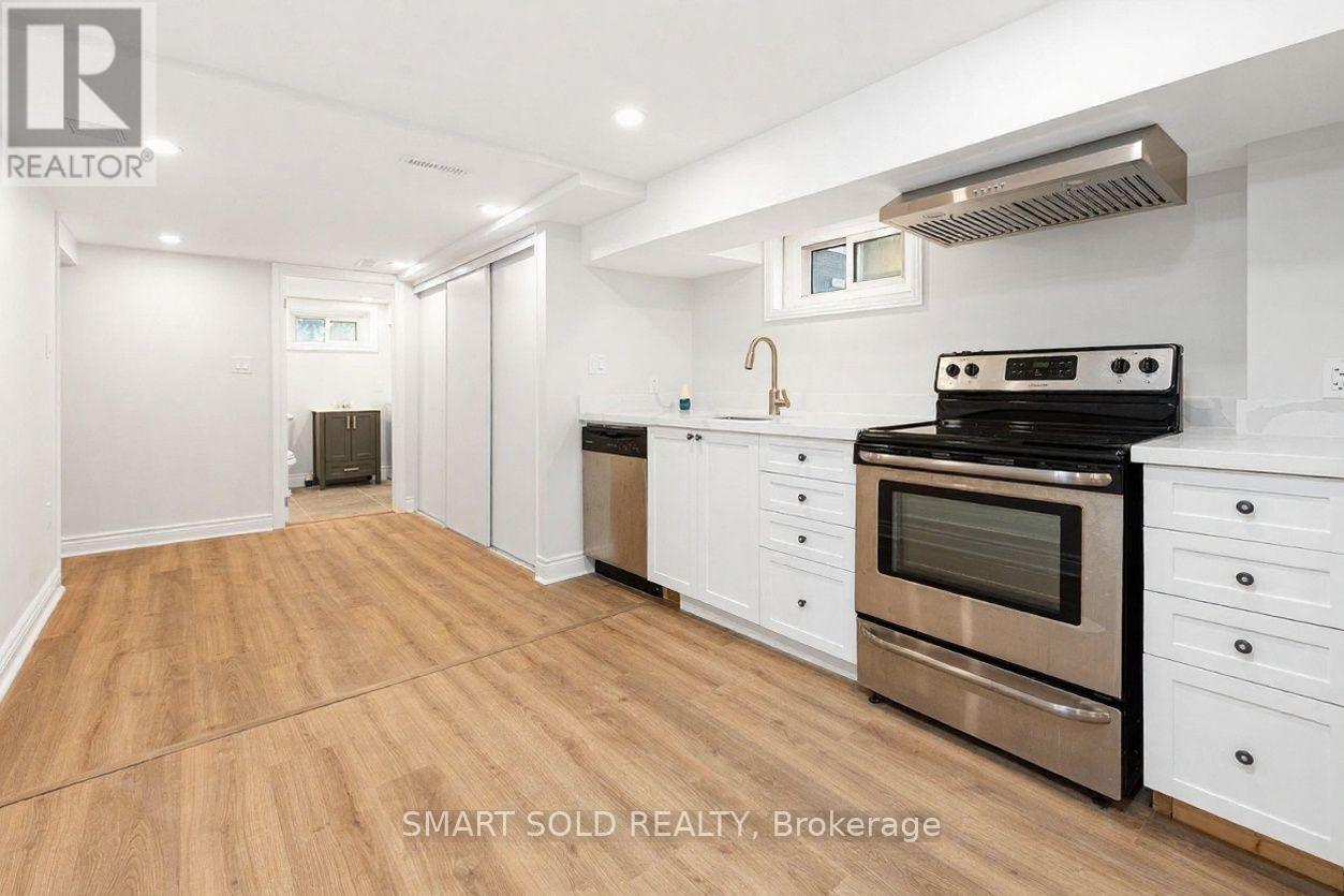 Lower - 10 Holman Crescent, Aurora, Ontario  L4G 1Z9 - Photo 7 - N12659312