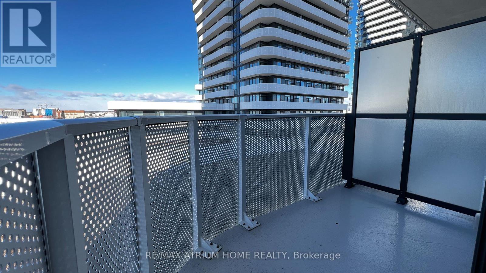 811 - 195 Commerce Street, Vaughan, Ontario  L4K 0P9 - Photo 11 - N12651640