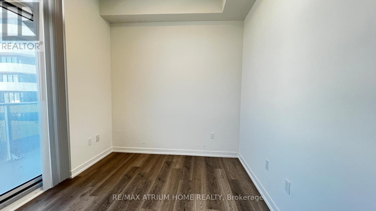 811 - 195 Commerce Street, Vaughan, Ontario  L4K 0P9 - Photo 13 - N12651640