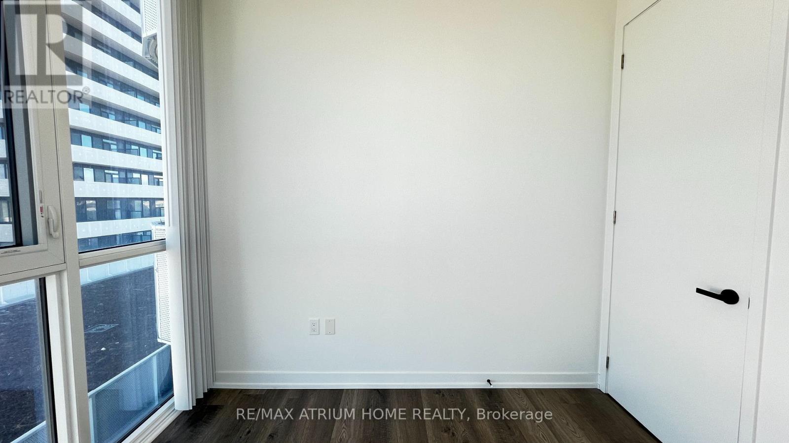 811 - 195 Commerce Street, Vaughan, Ontario  L4K 0P9 - Photo 21 - N12651640