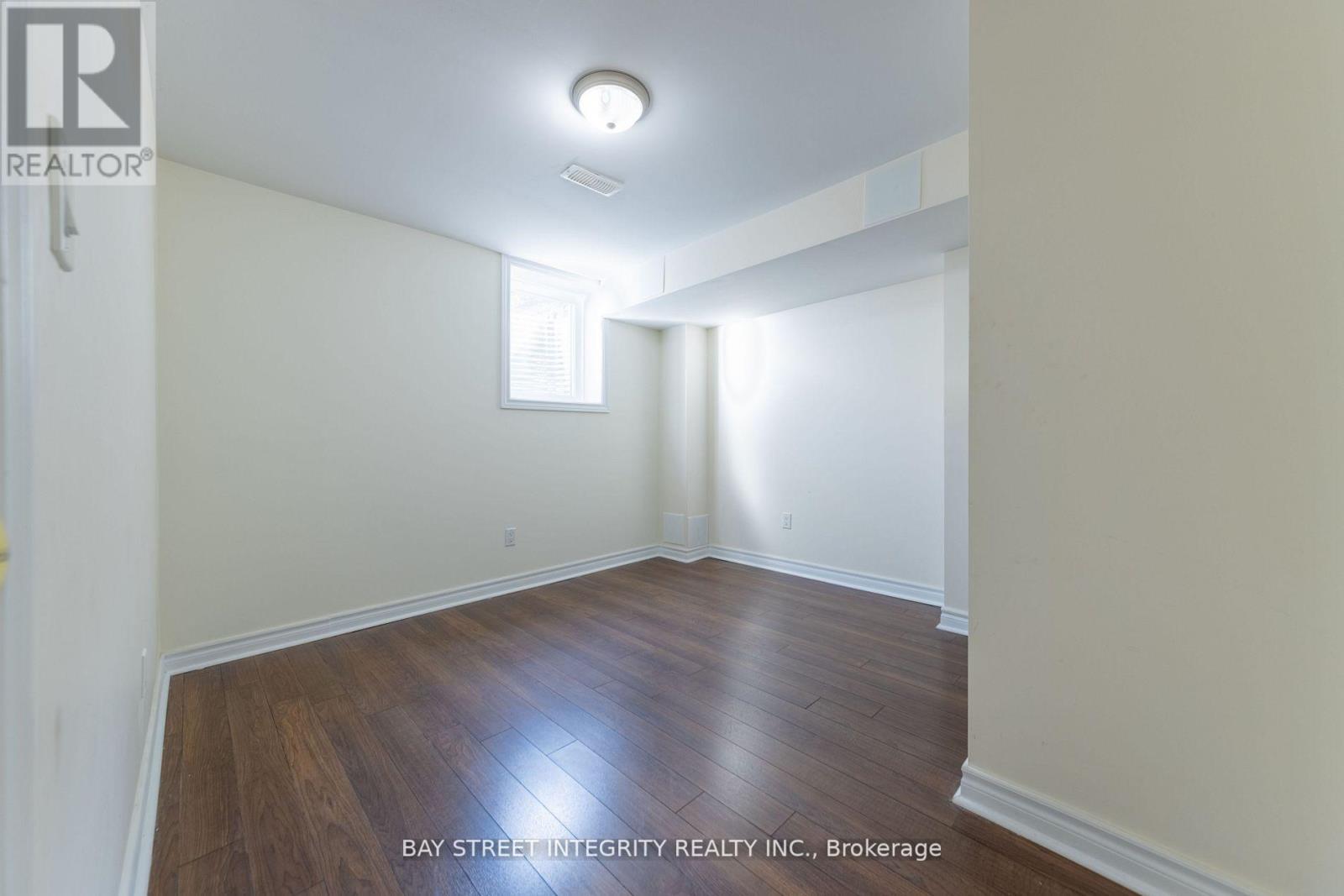 (Bsmt) - 5657 Raleigh Street, Mississauga, Ontario  L5M 7E4 - Photo 11 - W12659316