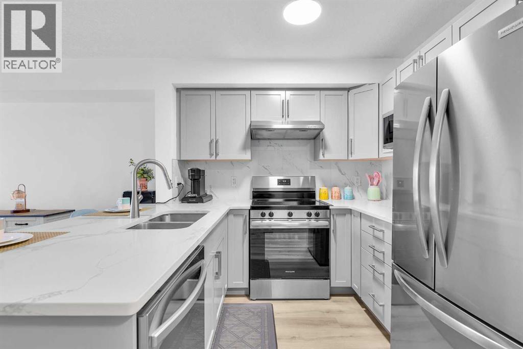 2214, 175 Panatella Hill Nw, Calgary, Alberta  T3K 0V9 - Photo 4 - A2260939