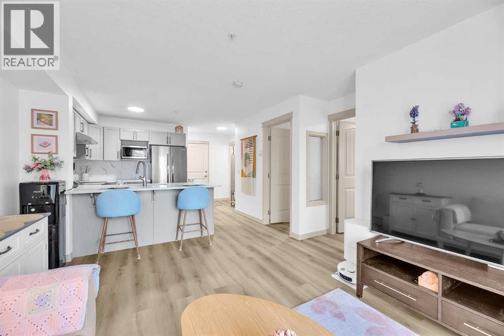 2214, 175 Panatella Hill Nw, Calgary, Alberta  T3K 0V9 - Photo 12 - A2260939