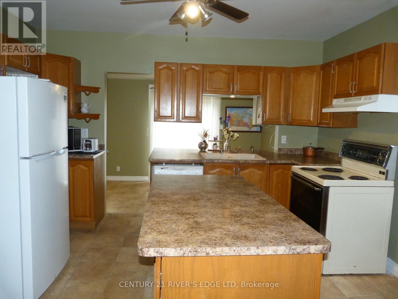 453 May Street, North Dundas, Ontario  K0C 2K0 - Photo 12 - X12611038