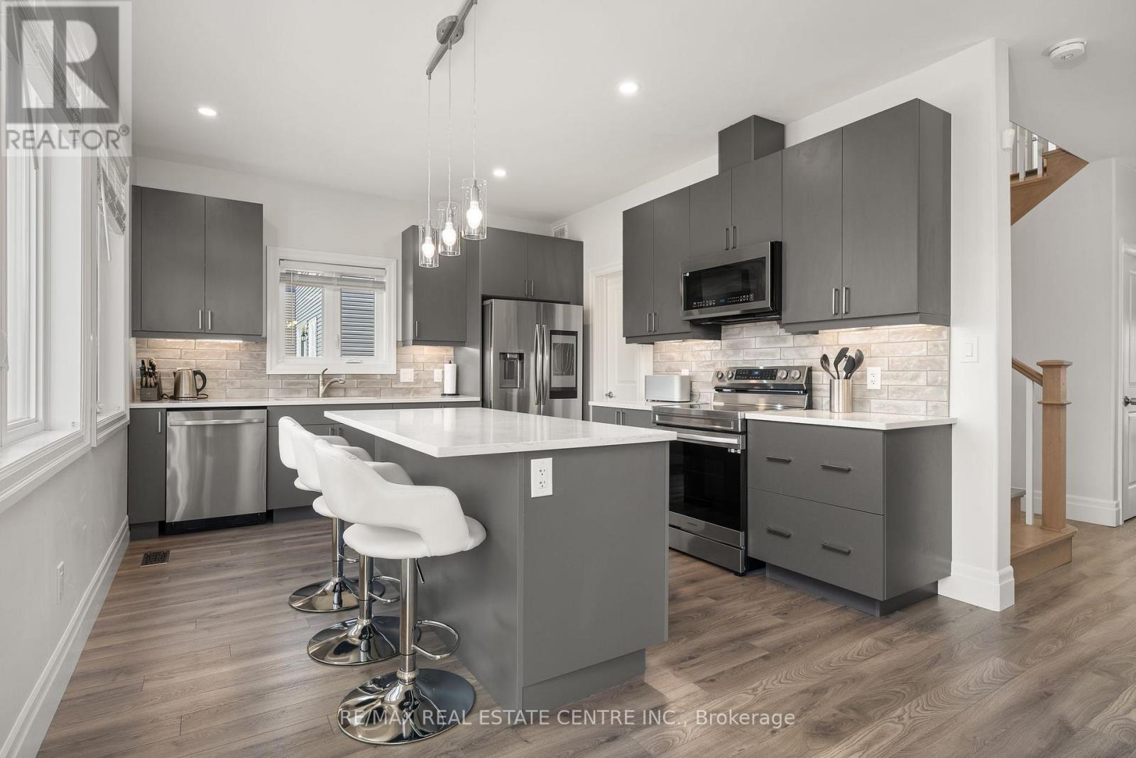 218 Beasley Crescent, Prince Edward County, Ontario  K0K 2T0 - Photo 12 - X12659340