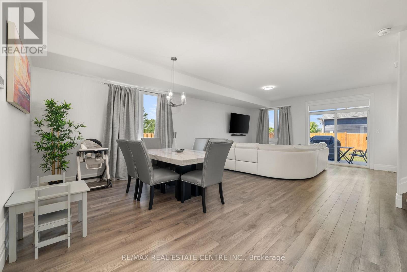 218 Beasley Crescent, Prince Edward County, Ontario  K0K 2T0 - Photo 19 - X12659340