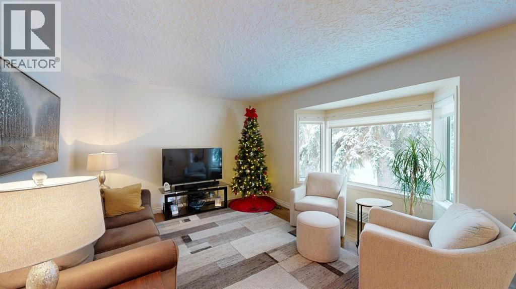 716 55 Avenue Sw, Calgary, Alberta  T2V 0G3 - Photo 3 - A2274332