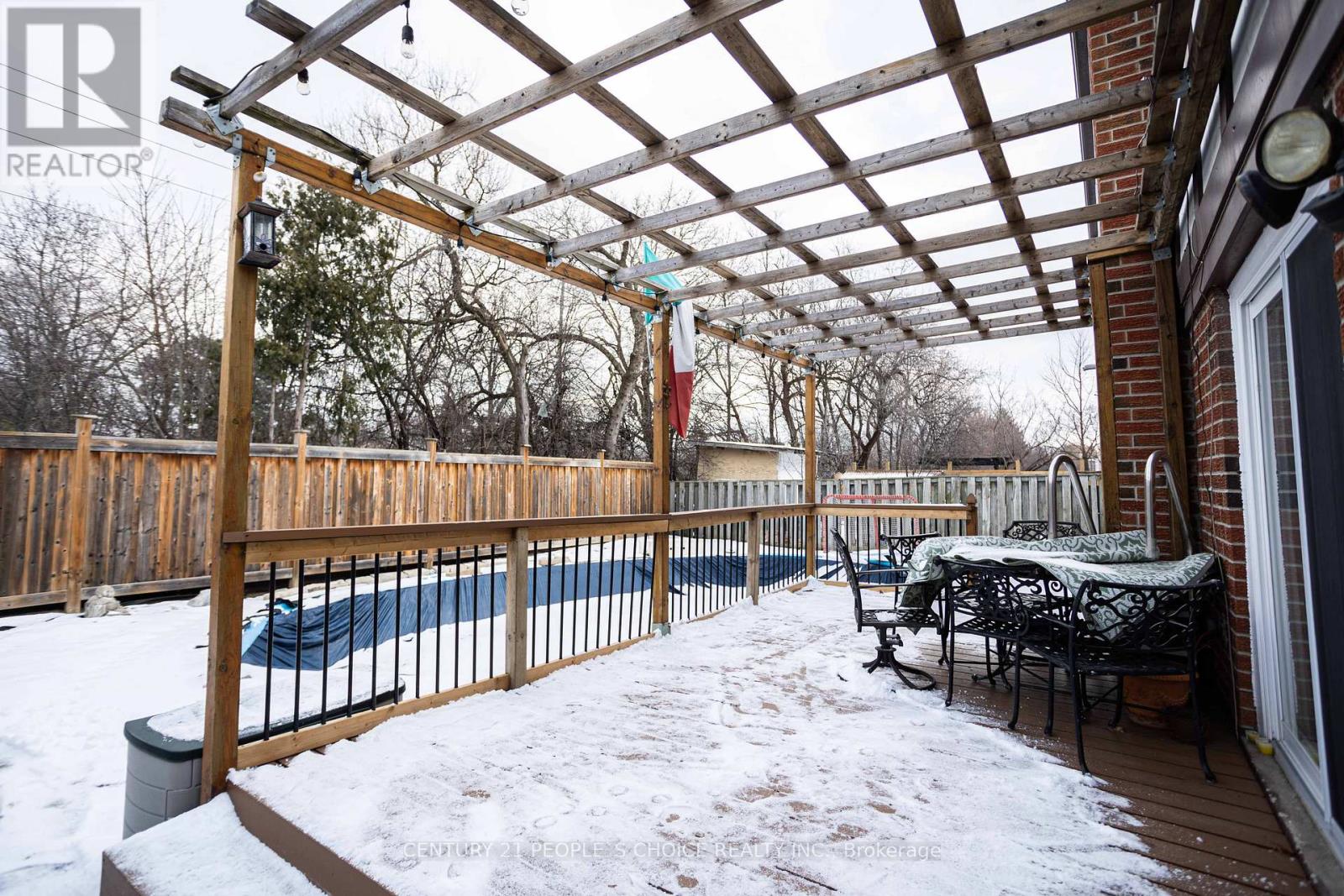 32 Madrid Crescent, Brampton, Ontario  L6S 2X4 - Photo 47 - W12659346