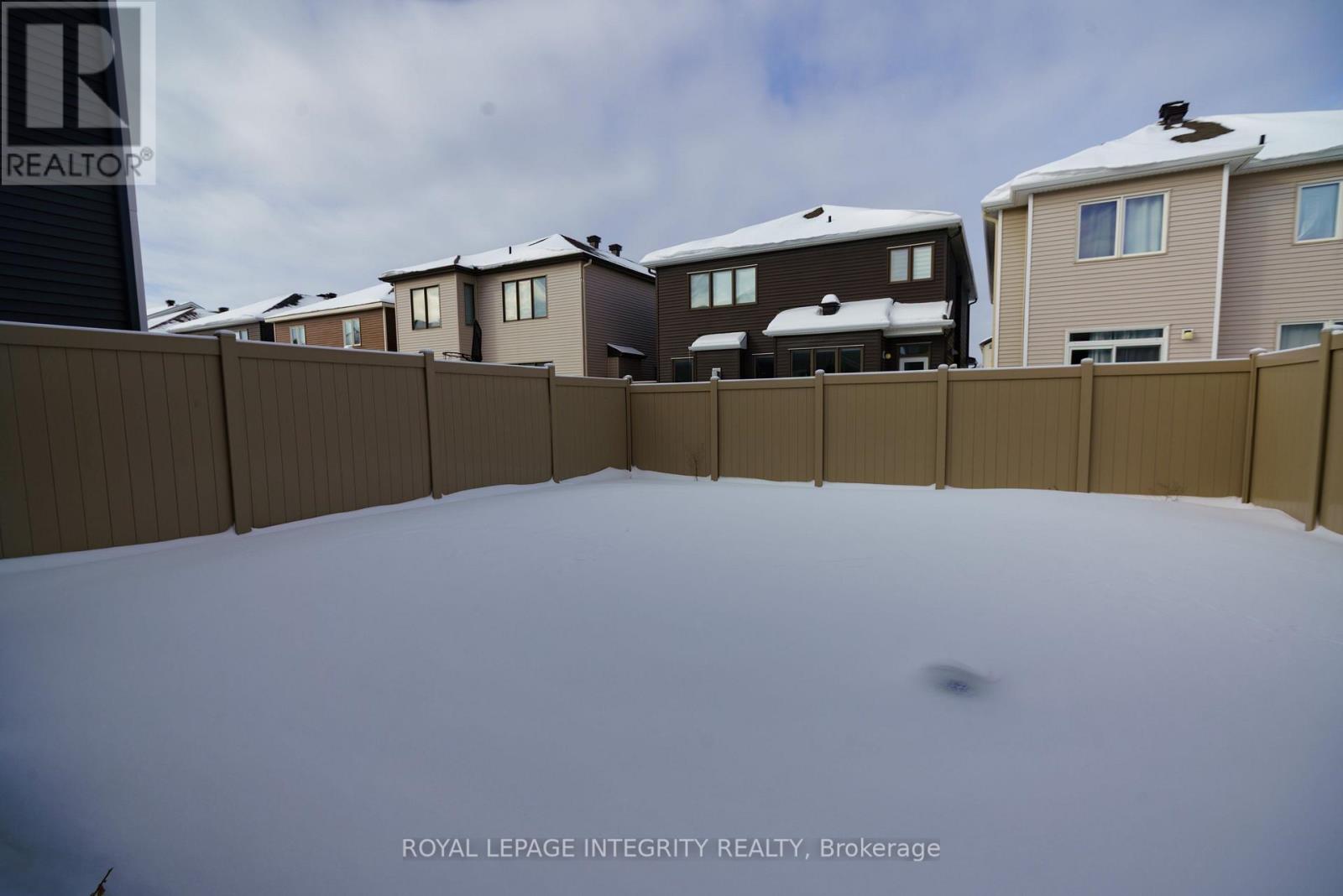 754 Derreen Avenue, Ottawa, Ontario  K2S 2Y9 - Photo 21 - X12505254