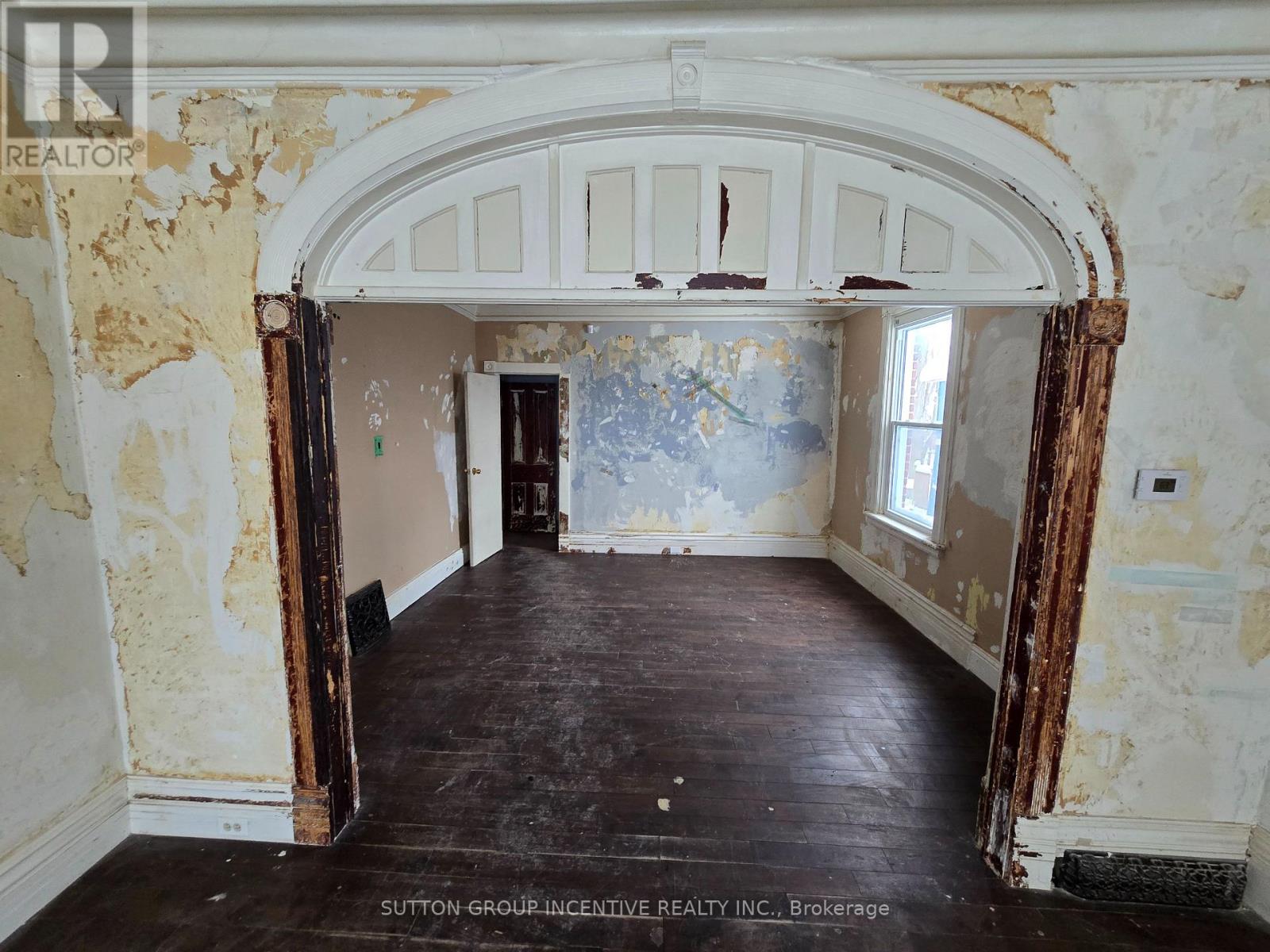 67 Mcdonald Street, Barrie, Ontario  L4M 1P4 - Photo 14 - S12657770