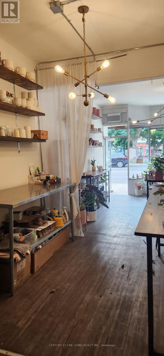 3130 Dundas Street W, Toronto, Ontario M6P 2A1 - Photo 27 - W12659350