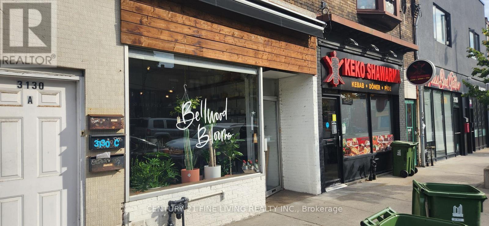 3130 Dundas Street W, Toronto, Ontario M6P 2A1 - Photo 3 - W12659350