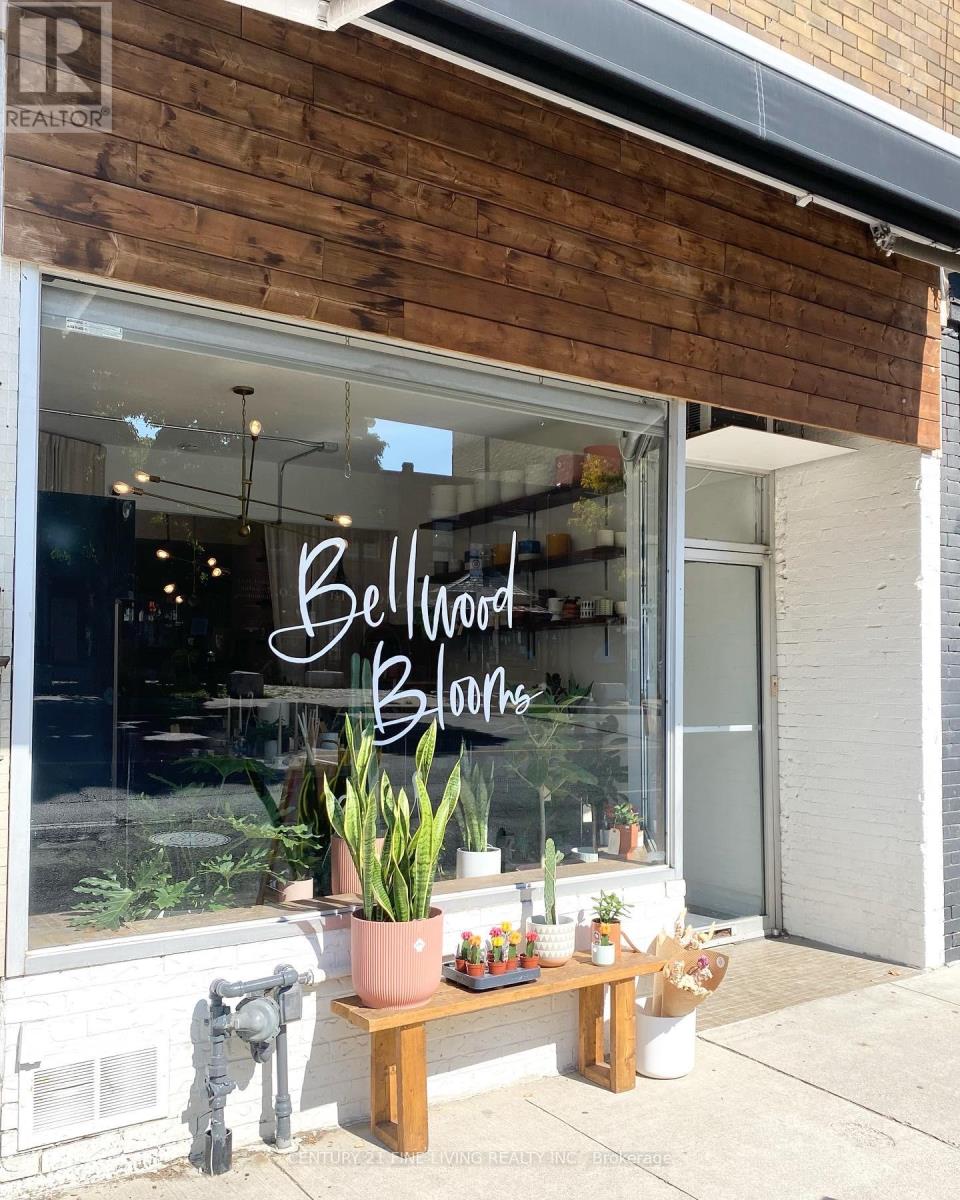 3130 Dundas Street W, Toronto, Ontario M6P 2A1 - Photo 32 - W12659350