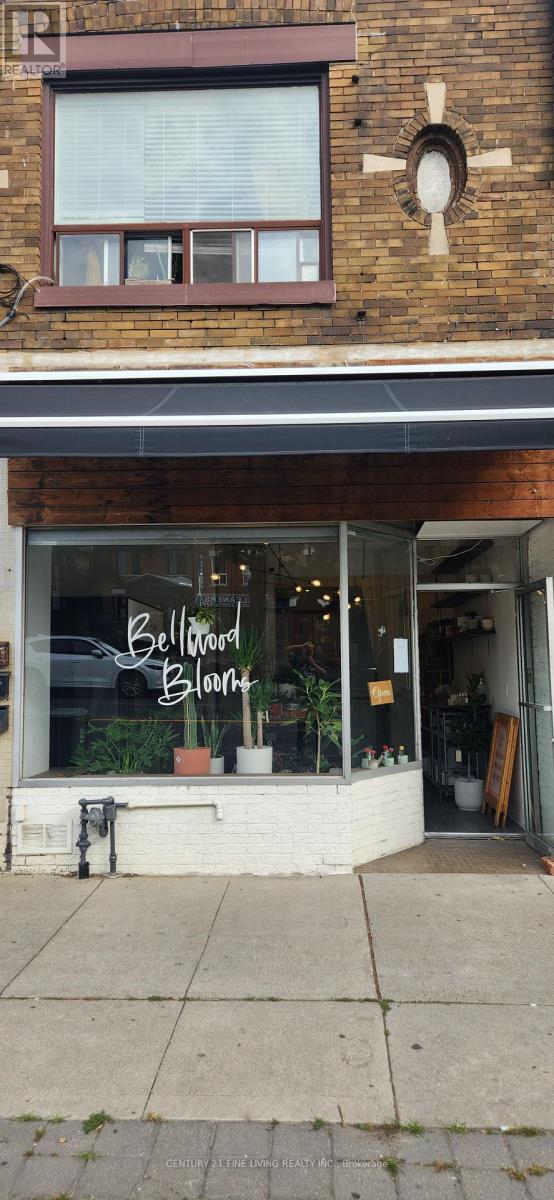 3130 Dundas Street W, Toronto, Ontario M6P 2A1 - Photo 8 - W12659350