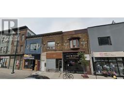 3130 DUNDAS STREET W, Toronto, Ontario