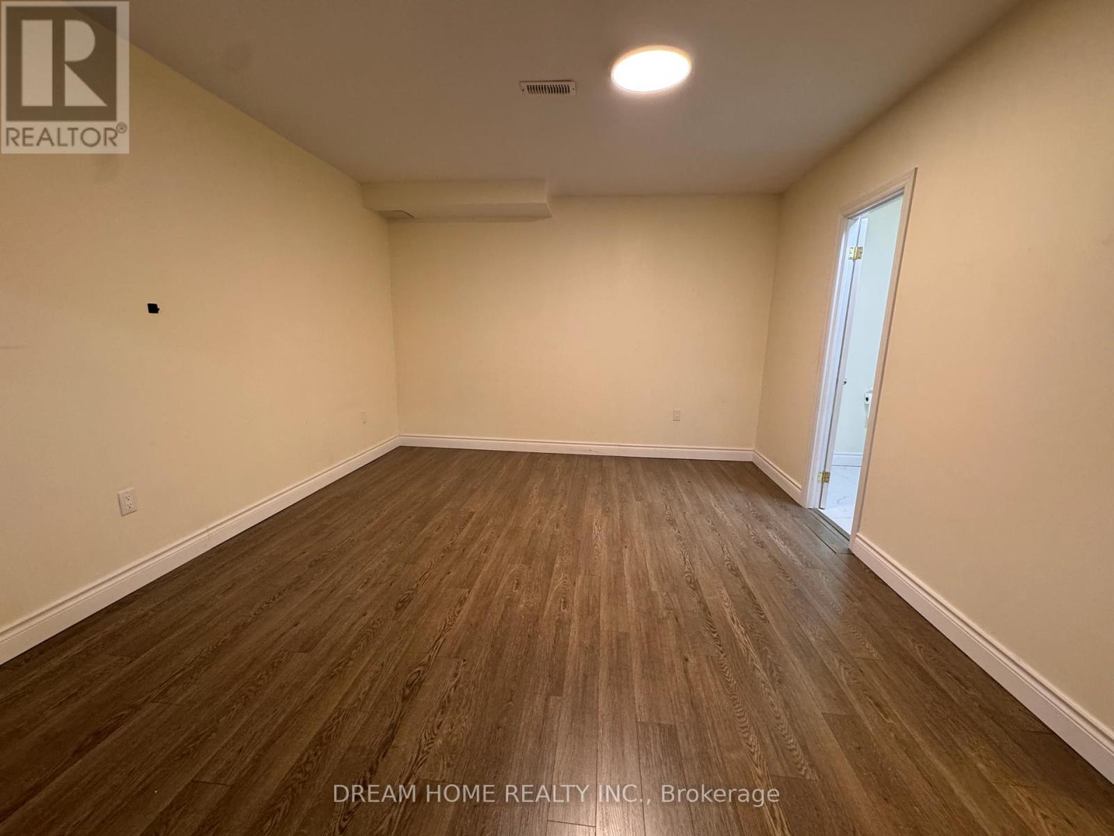 Bsmt - 447 Grindstone Trail, Oakville, Ontario  L6H 7H5 - Photo 11 - W12659354