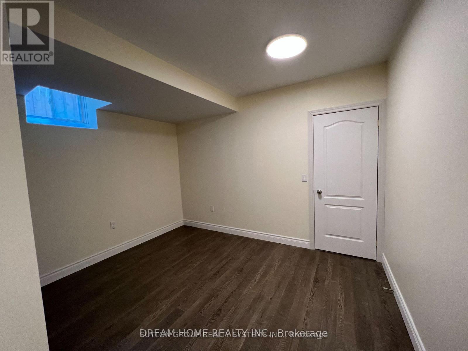 Bsmt - 447 Grindstone Trail, Oakville, Ontario  L6H 7H5 - Photo 14 - W12659354