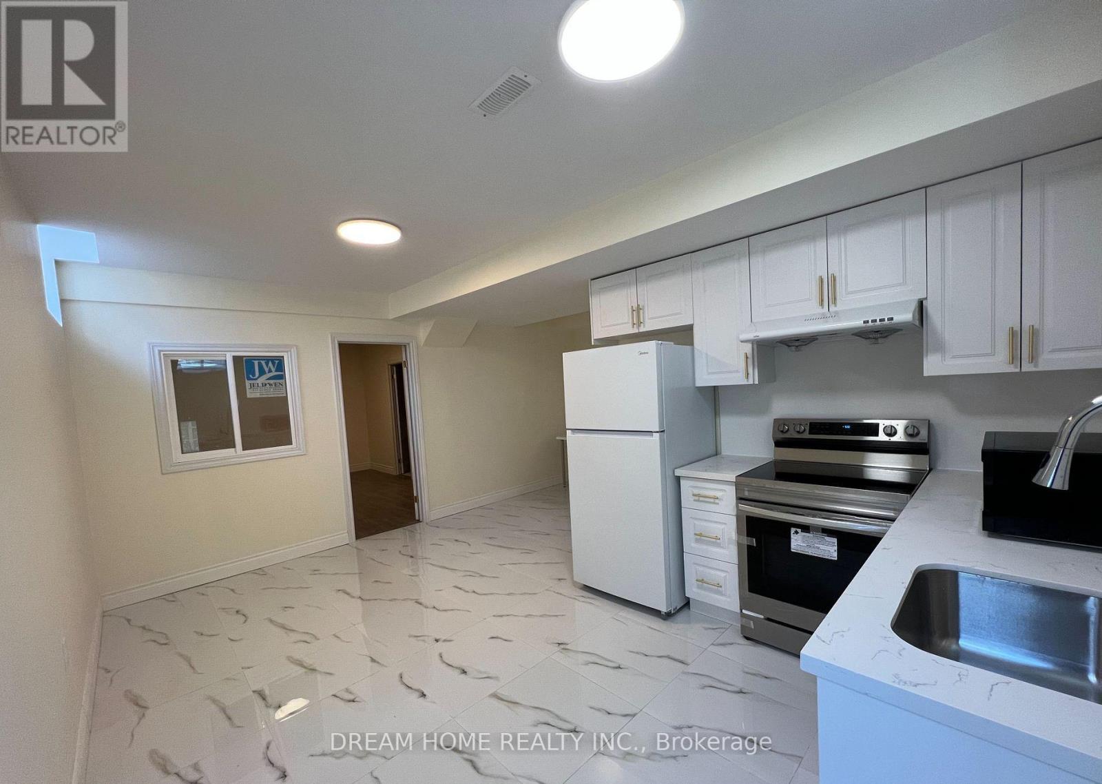 Bsmt - 447 Grindstone Trail, Oakville, Ontario  L6H 7H5 - Photo 4 - W12659354