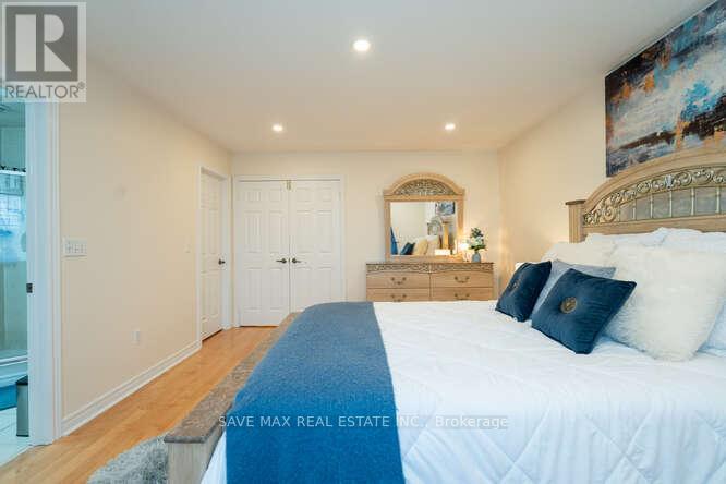 3452 Eglinton Avenue W, Mississauga, Ontario  L5M 7P4 - Photo 36 - W12659356