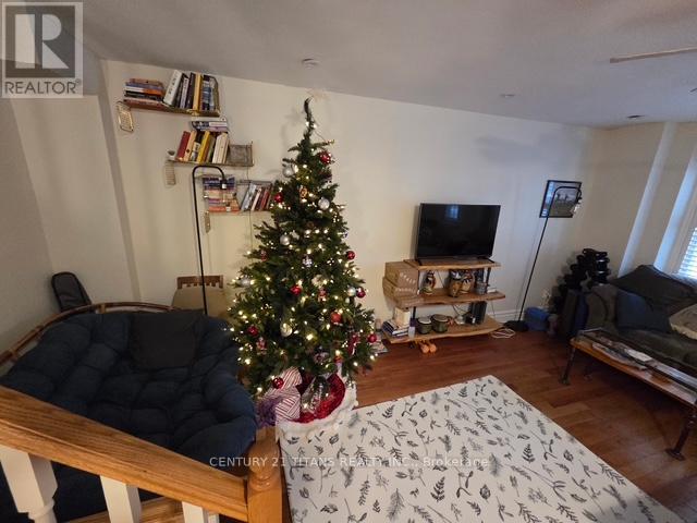 6 Cam Fella Lane, Toronto, Ontario  M4L 3Z5 - Photo 15 - E12659364