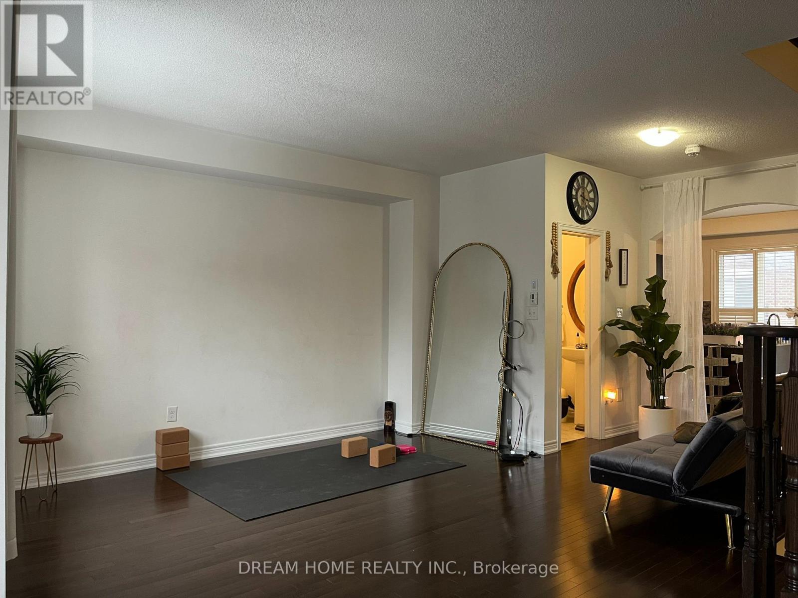 21 Globemaster Lane, Richmond Hill, Ontario  L4E 1H3 - Photo 12 - N12659358