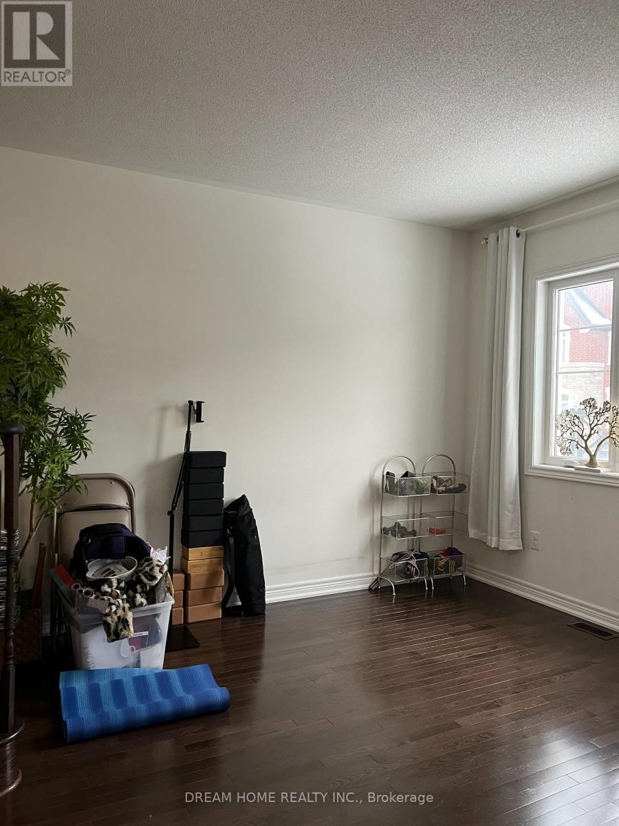 21 Globemaster Lane, Richmond Hill, Ontario  L4E 1H3 - Photo 13 - N12659358