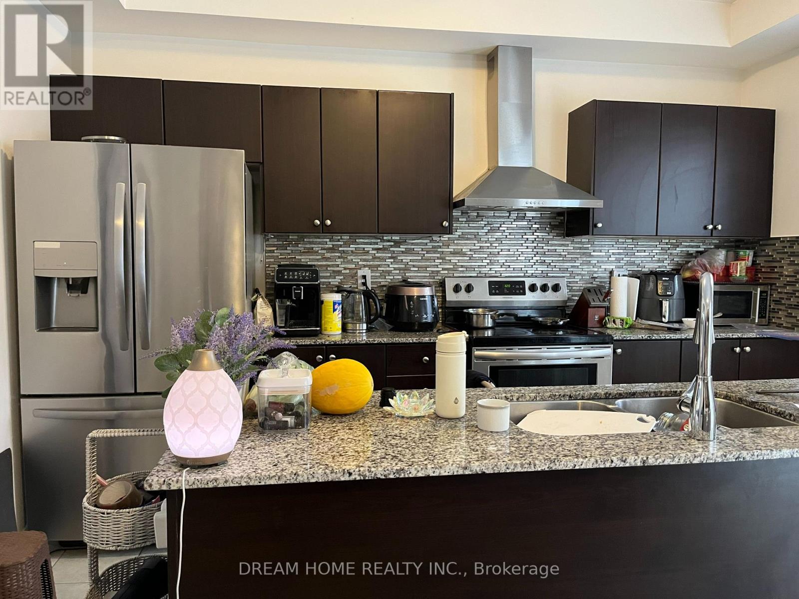 21 Globemaster Lane, Richmond Hill, Ontario  L4E 1H3 - Photo 8 - N12659358