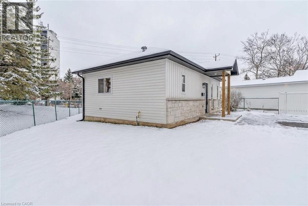 67 Kimberly Crescent Unit# C, Kitchener, Ontario  N2E 1C8 - Photo 26 - 40795766