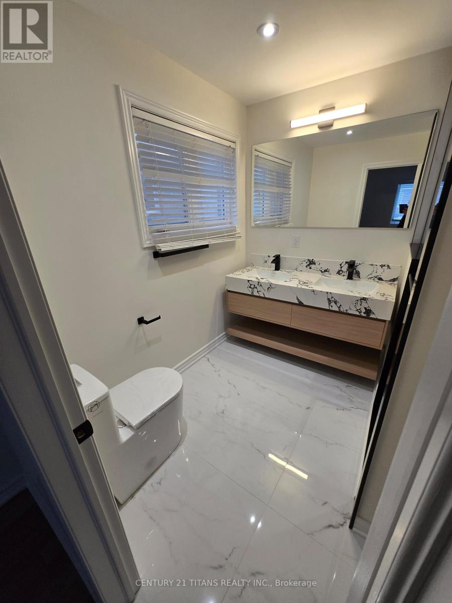 10 Willow Landing, Markham, Ontario  L6E 0H2 - Photo 9 - N12659378