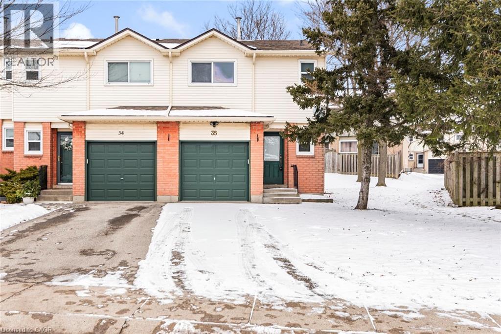 14 DERBY Street Unit# 35, Hamilton, Ontario