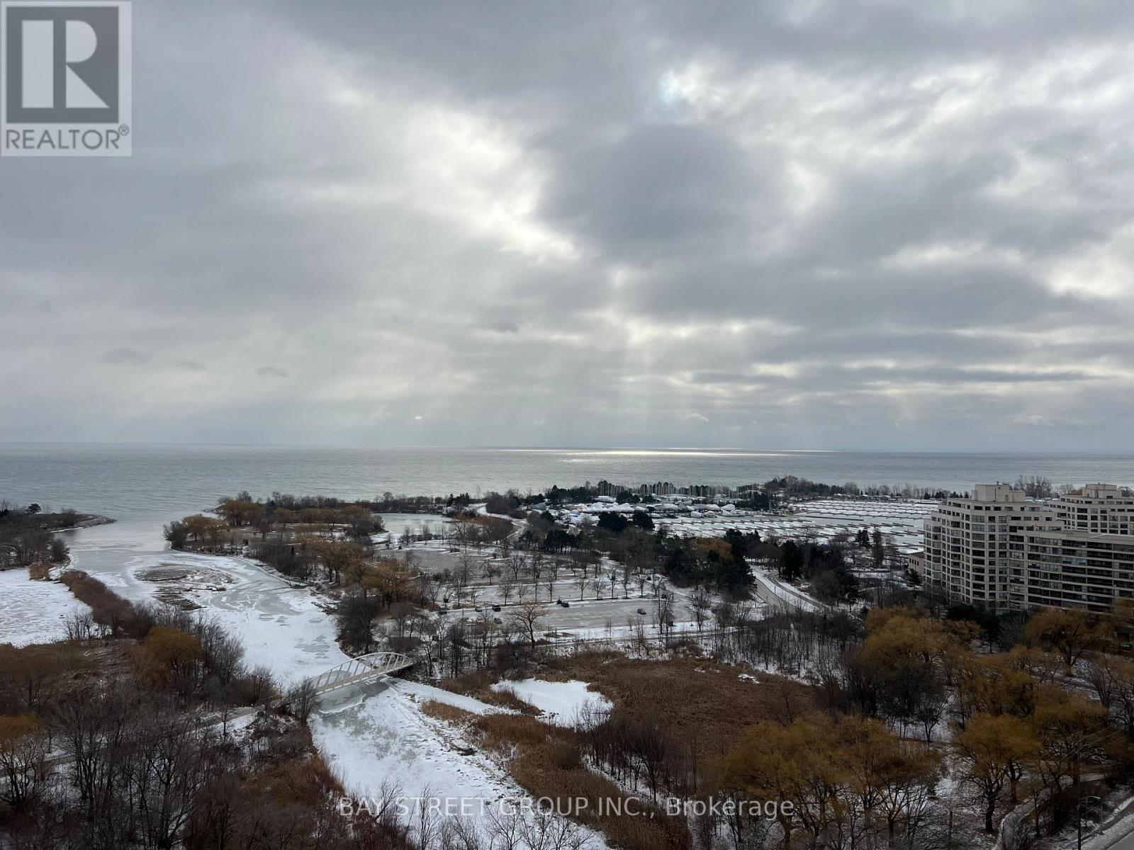 2102 - 2200 Lake Shore Boulevard, Toronto, Ontario  M8V 1A4 - Photo 3 - W12659390