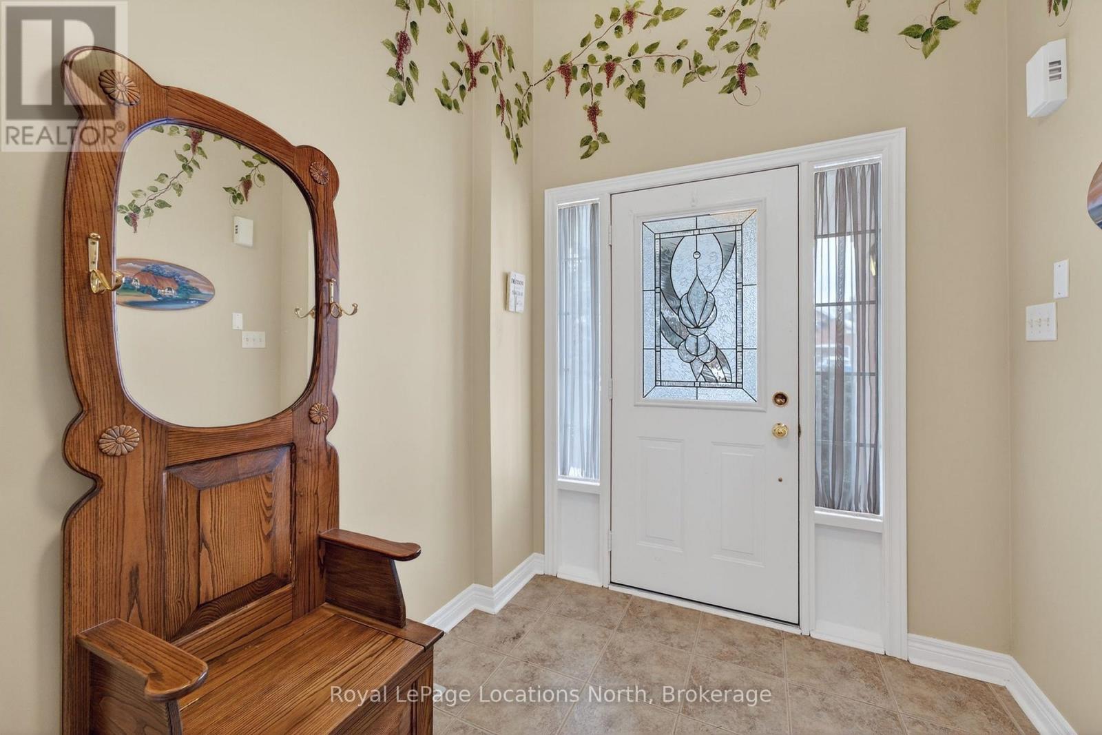 15 Princess Point Drive, Wasaga Beach, Ontario  L9Z 3C3 - Photo 7 - S12659400