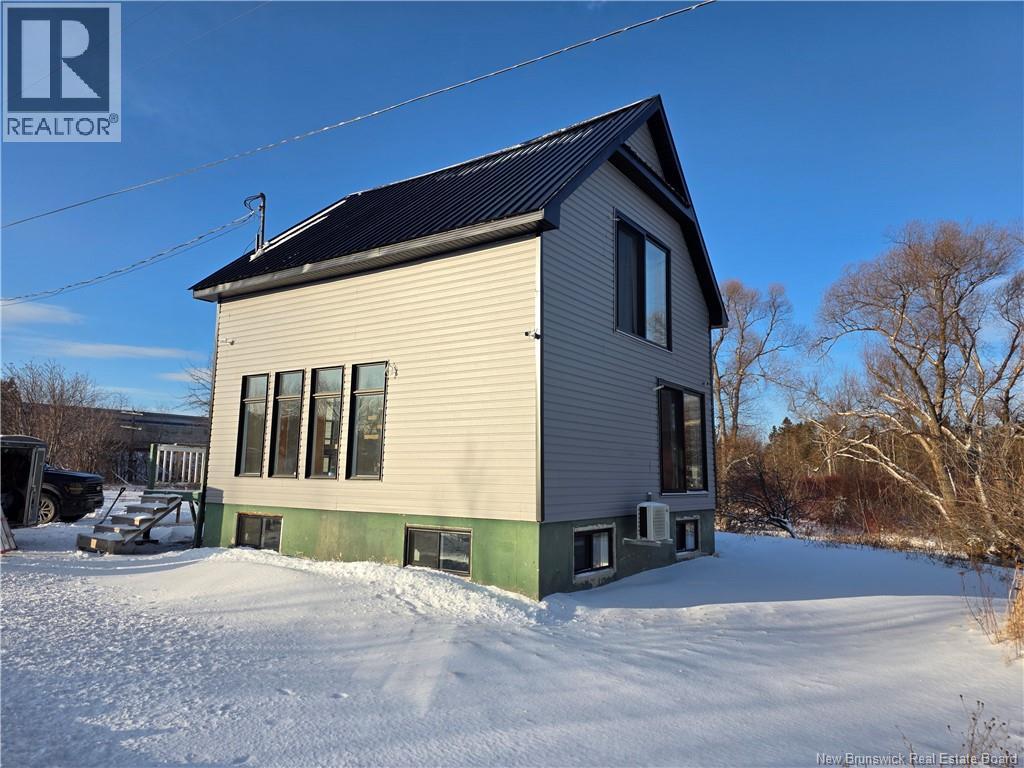 39 Brideau, Belledune, New Brunswick  E8G 1X9 - Photo 3 - NB116121