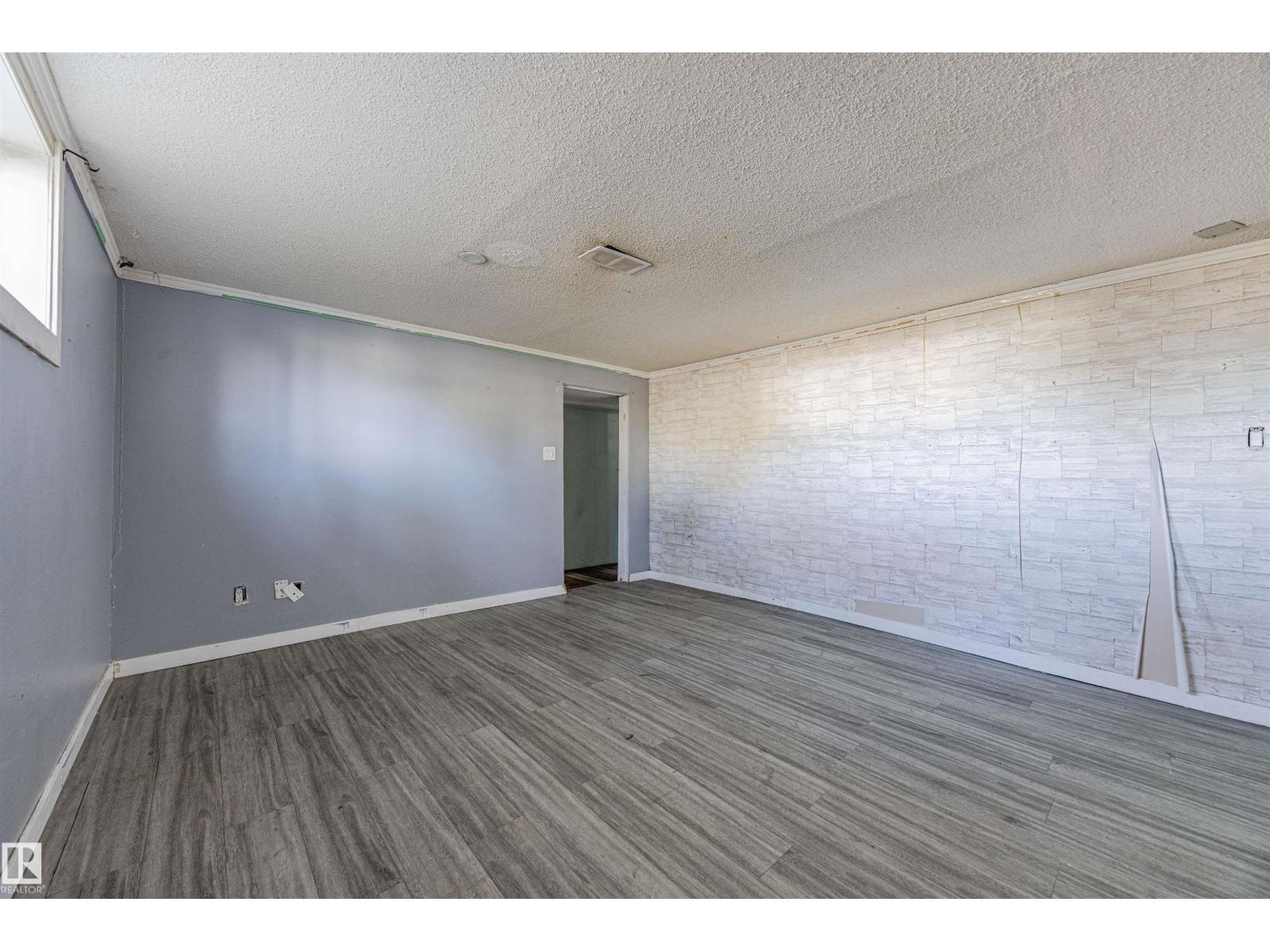 11715 139 St Nw, Edmonton, Alberta  T5M 1S2 - Photo 21 - E4468999