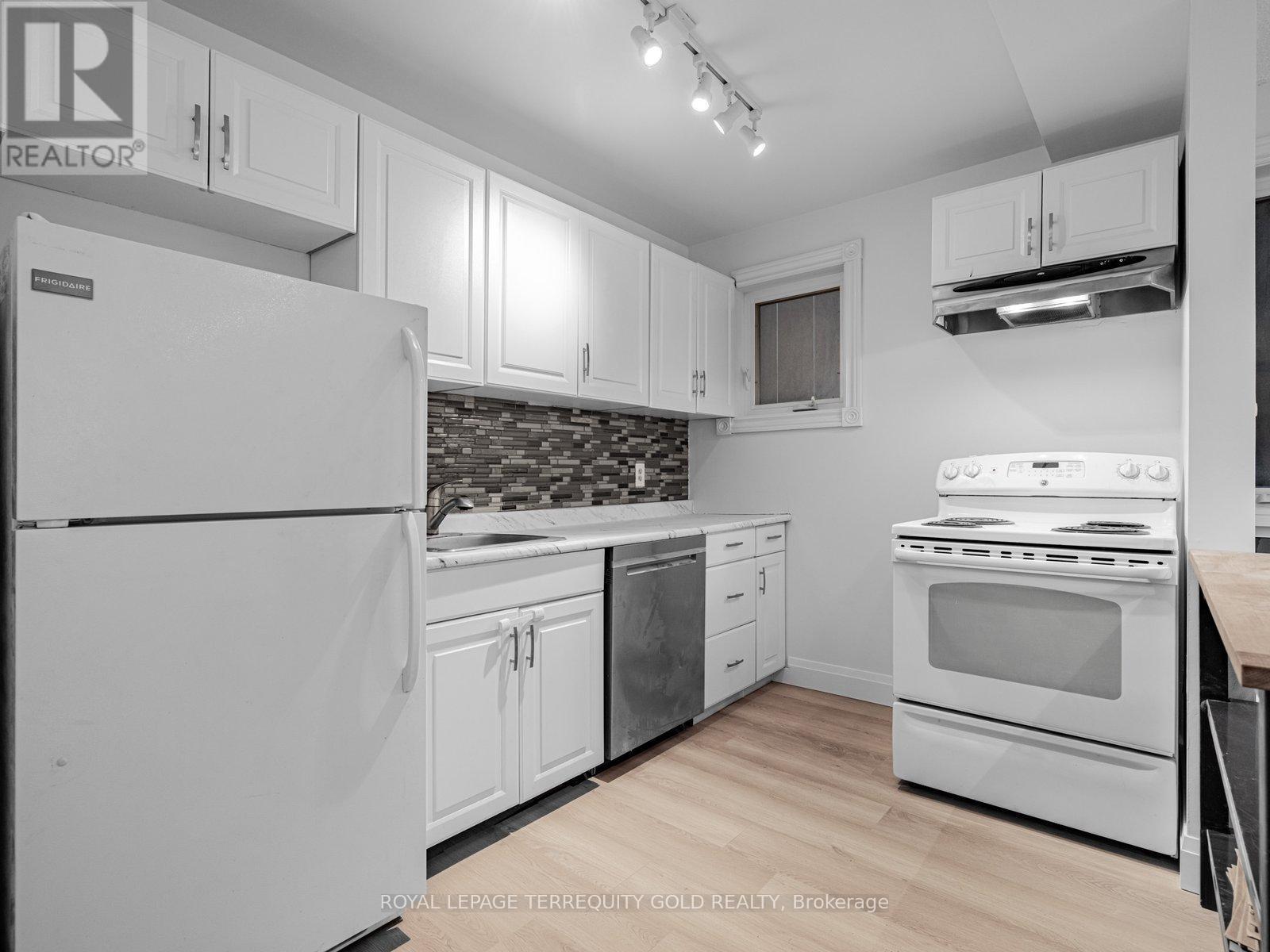 2 - 41 Summerhill Avenue, Toronto, Ontario  M4T 1A9 - Photo 14 - C12658960