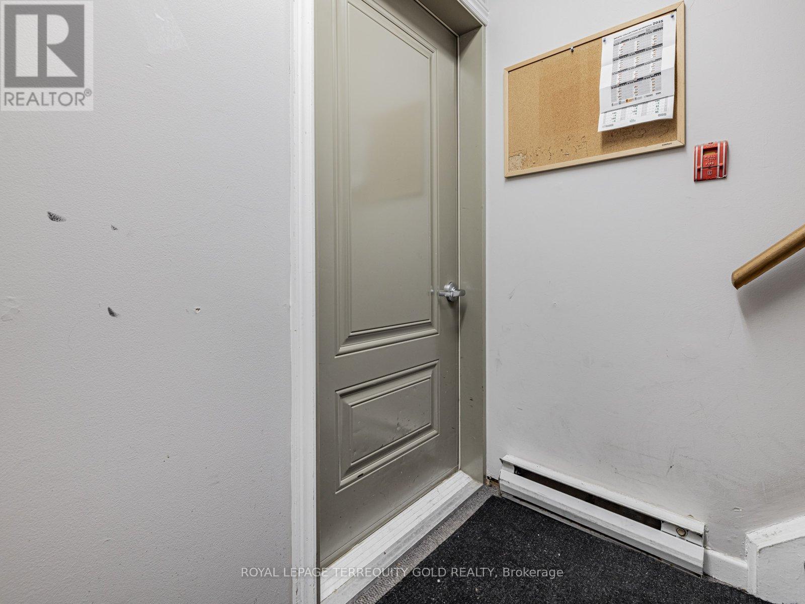 2 - 41 Summerhill Avenue, Toronto, Ontario  M4T 1A9 - Photo 4 - C12658960