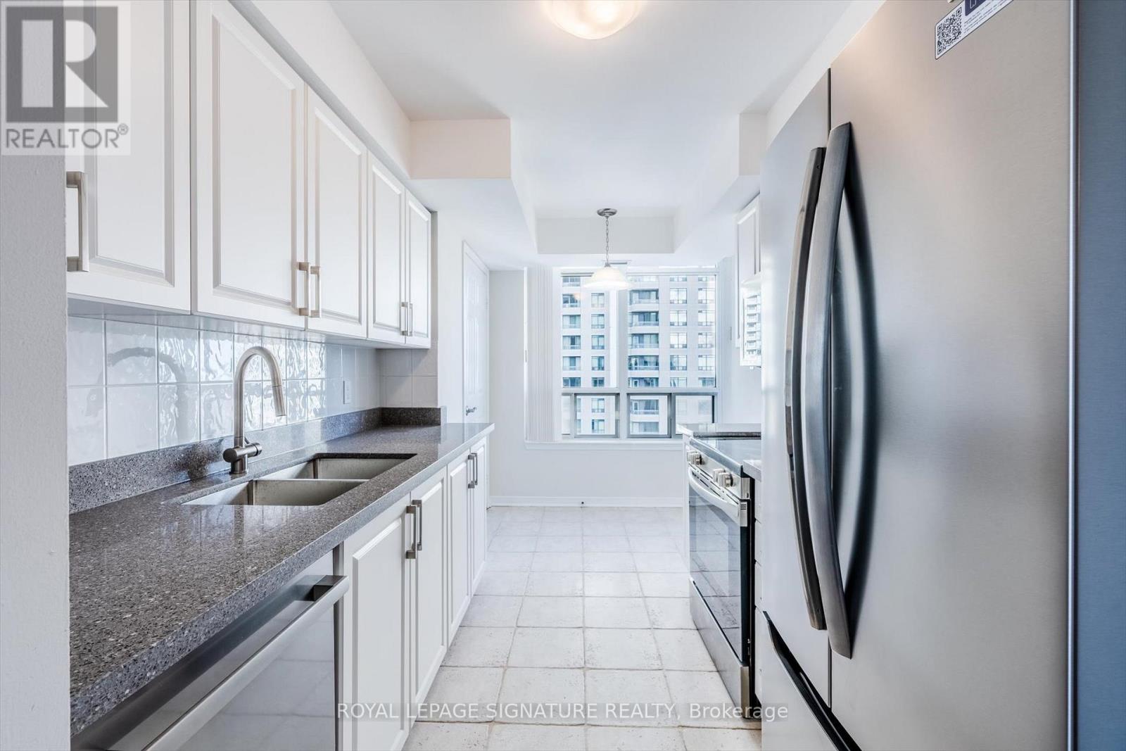 2005 - 8 Hillcrest Avenue, Toronto, Ontario  M2N 6Y6 - Photo 20 - C12658918