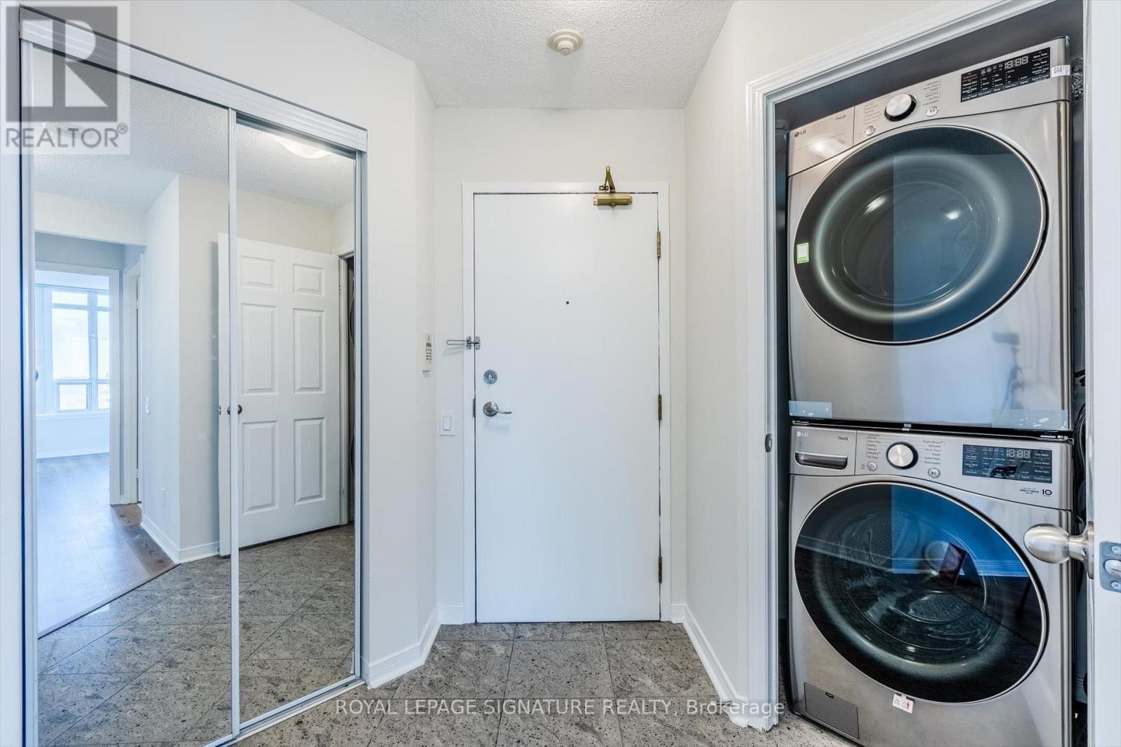 2005 - 8 Hillcrest Avenue, Toronto, Ontario  M2N 6Y6 - Photo 25 - C12658918