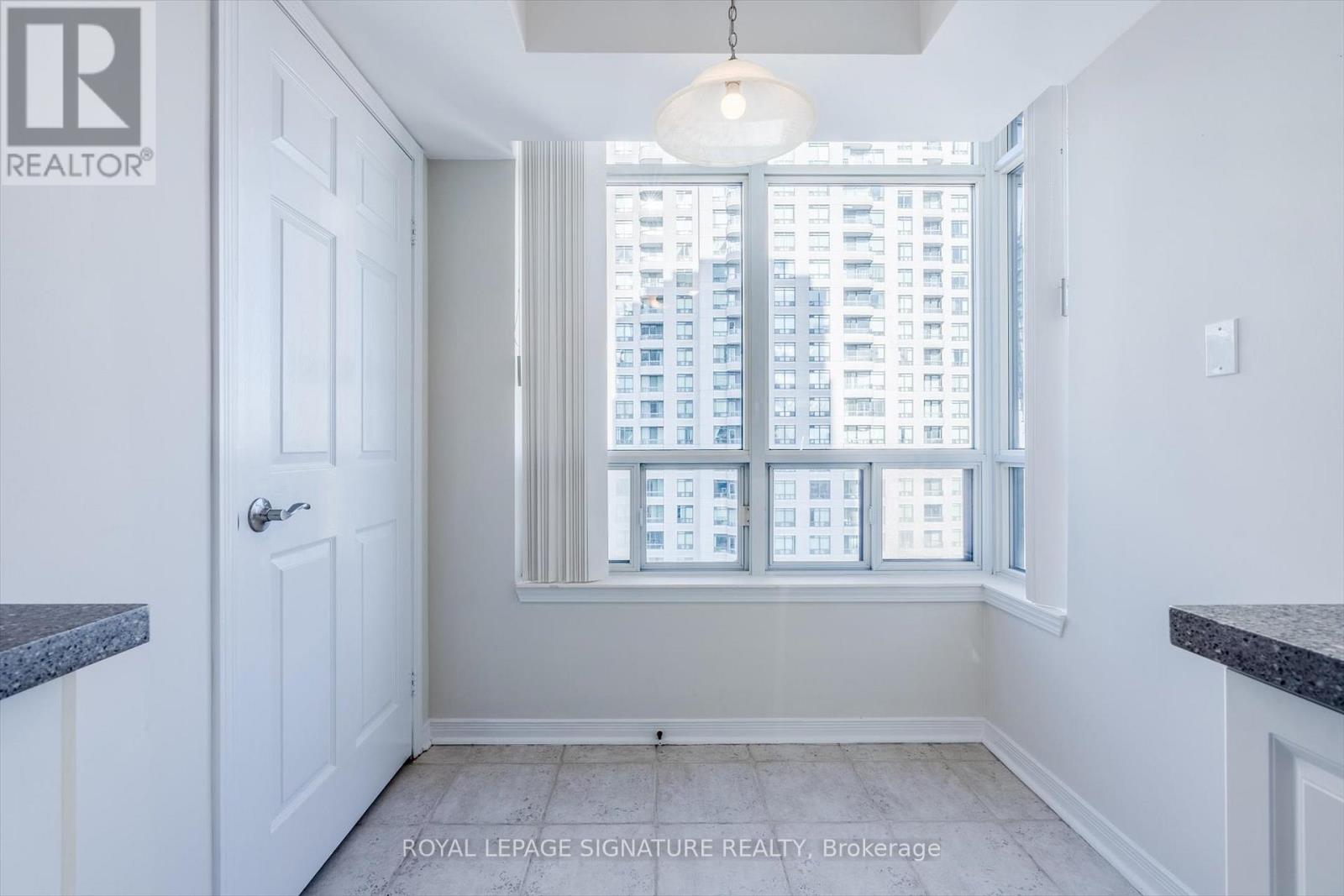 2005 - 8 Hillcrest Avenue, Toronto, Ontario  M2N 6Y6 - Photo 24 - C12658918