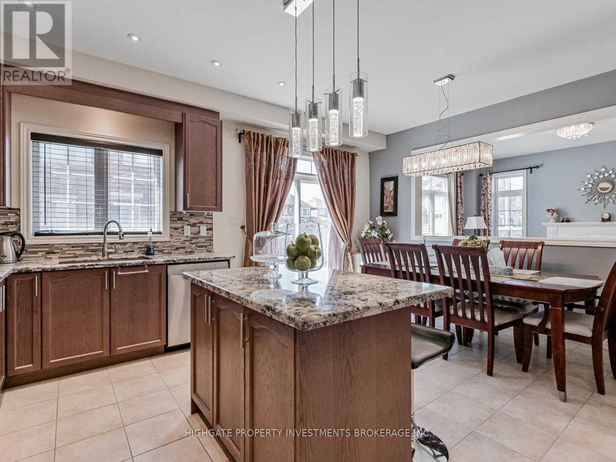 1 Juglans Crescent, Whitchurch-Stouffville (Stouffville), Ontario  L4A 0V4 - Photo 15 - N12659422