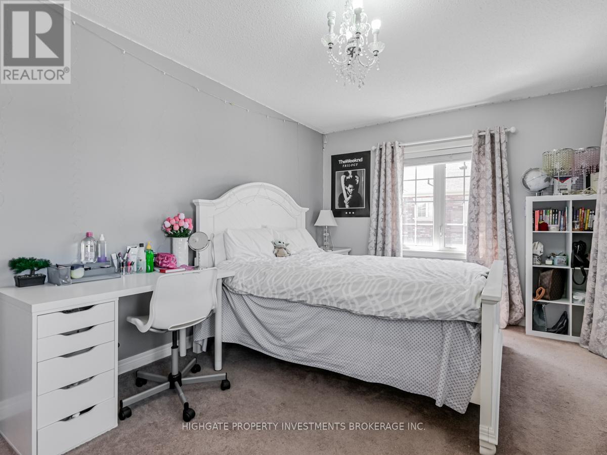 1 Juglans Crescent, Whitchurch-Stouffville (Stouffville), Ontario  L4A 0V4 - Photo 26 - N12659422