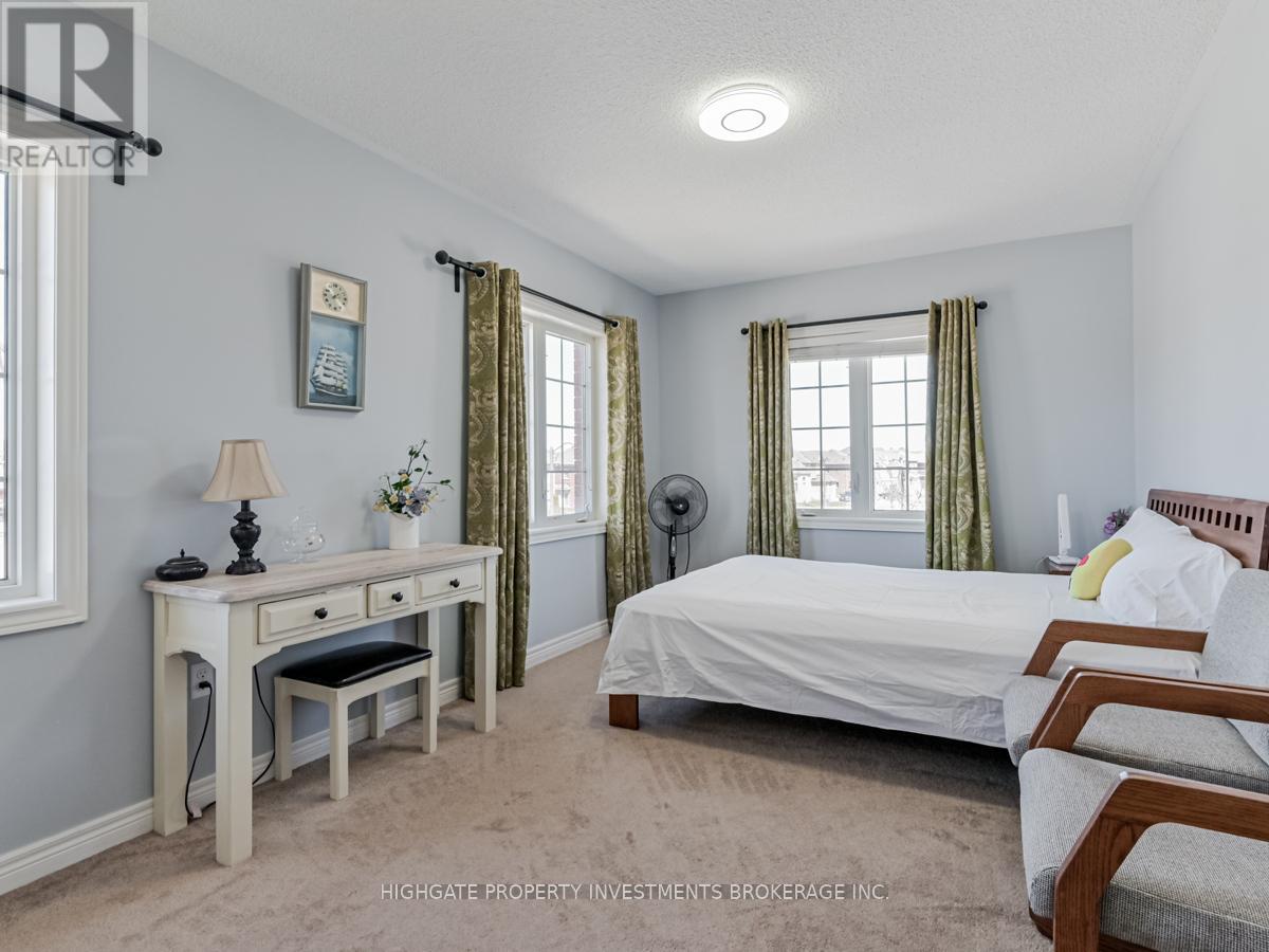 1 Juglans Crescent, Whitchurch-Stouffville (Stouffville), Ontario  L4A 0V4 - Photo 29 - N12659422