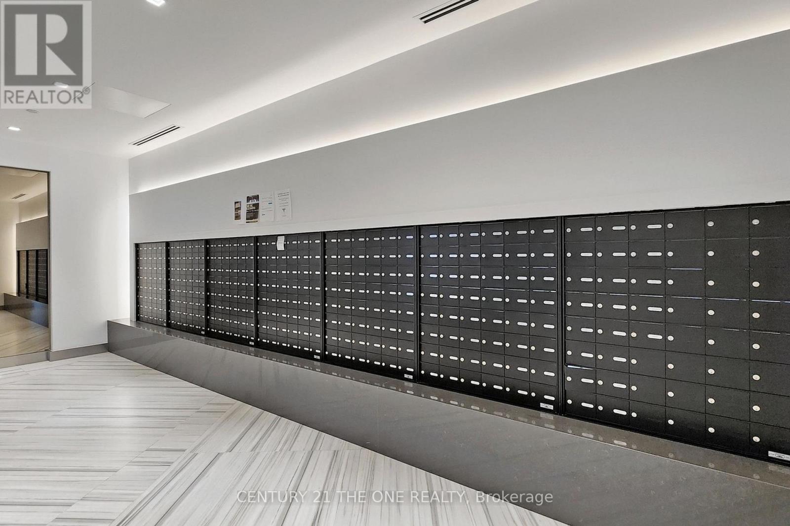 605 - 18 Water Walk Drive, Markham (Unionville), Ontario  L3R 6L5 - Photo 28 - N12659424